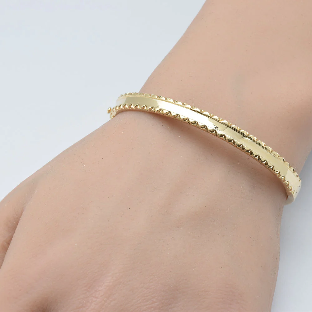 <span style="color:purple">SPECIAL!</span>14K Yellow Gold Diamond Cut Design Plain Bangle Bracelet - Image 2