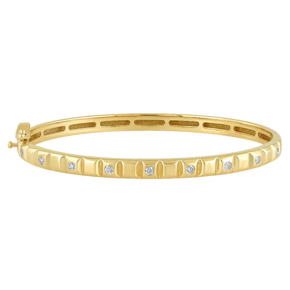 <span style="color:purple">SPECIAL!</span>.24ct G SI 14K Yellow Gold Round Diamond Bangle Bracelet - Image 3