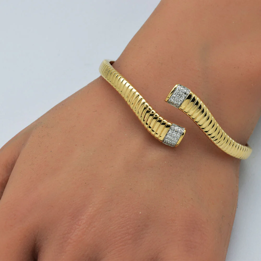 <span style="color:purple">SPECIAL!</span>.24ct G SI 14K Yellow Gold Round Diamond Open Bangle Bracelet - Image 2