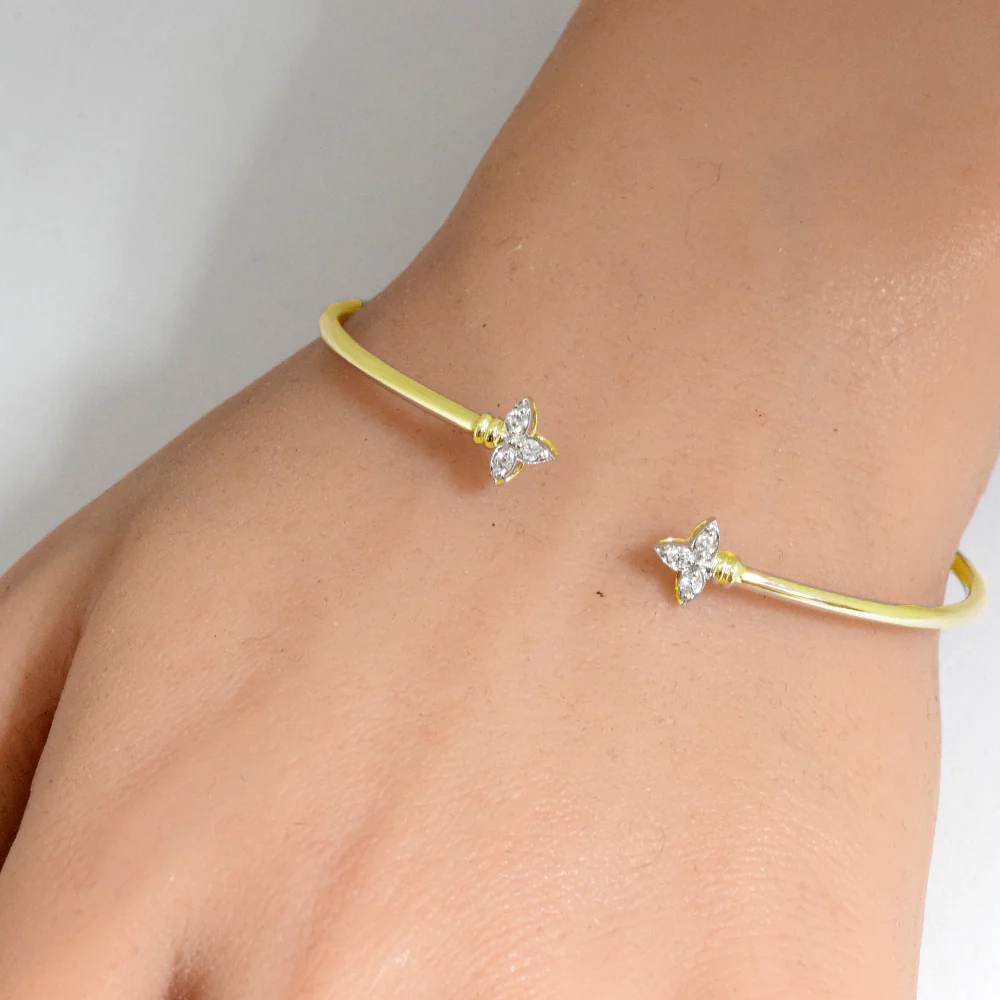 <span style="color:purple">SPECIAL!</span> .15ct G SI 14K Yellow Gold Diamond Flexible Open Bangle Bracelet - Image 2