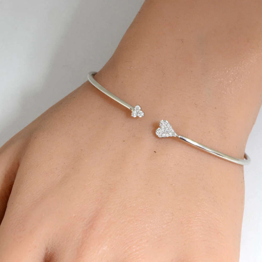 <span style="color:purple">SPECIAL!</span> .20ct G SI 14K White Gold Diamond Heart Open Bangle Bracelet - Image 2