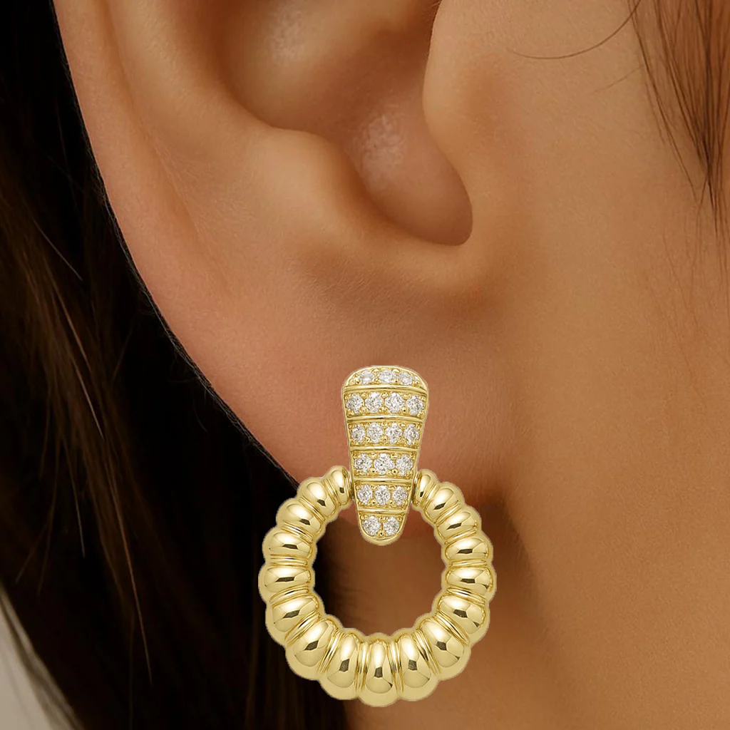 <span style="color:purple">SPECIAL!</span> .21ct G SI 14K Yellow Gold Diamond Fashion Scalloped Hoop Earrings - Image 2