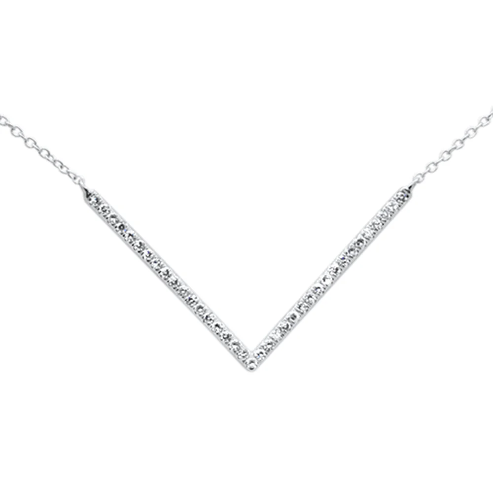 <span>DIAMOND CLOSEOUT! </span>.23ct G SI 14K White Gold Diamond WIDE V shaped Style Pendant Necklace 18"
