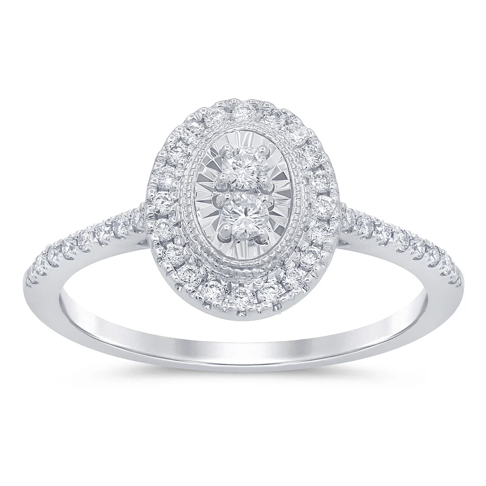<span>DIAMOND CLOSEOUT! </span>.36ct 14KT White Gold Oval shape Diamond Ring Size 6.5
