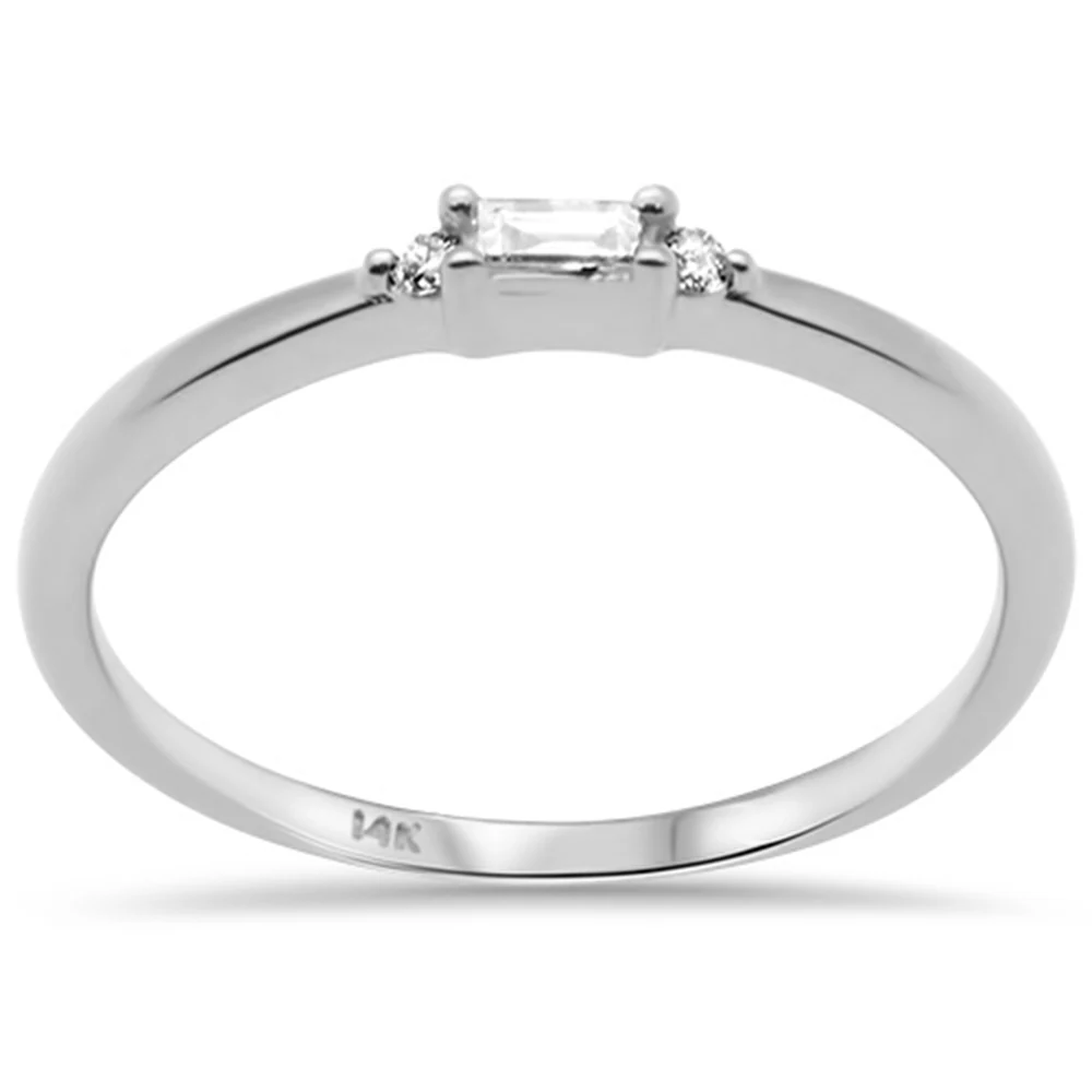 <span>DIAMOND CLOSEOUT! </span> .07ct G SI 14K White Gold Diamond Round & Baguette Band Ring Size 6.5