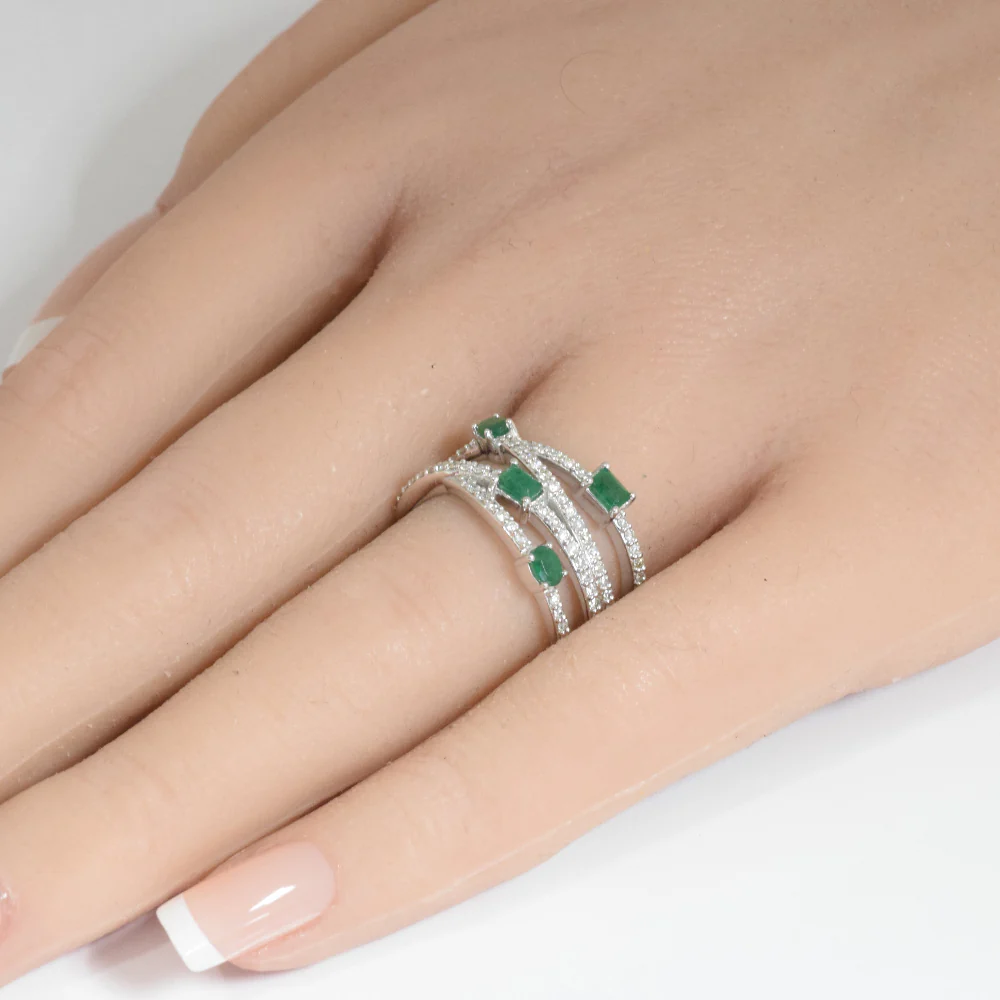 <span style="color:purple">SPECIAL!</span>.81ct G SI 14K White Gold Diamond & Emerald Gemstones Ring Band Size 6.5 - Image 2