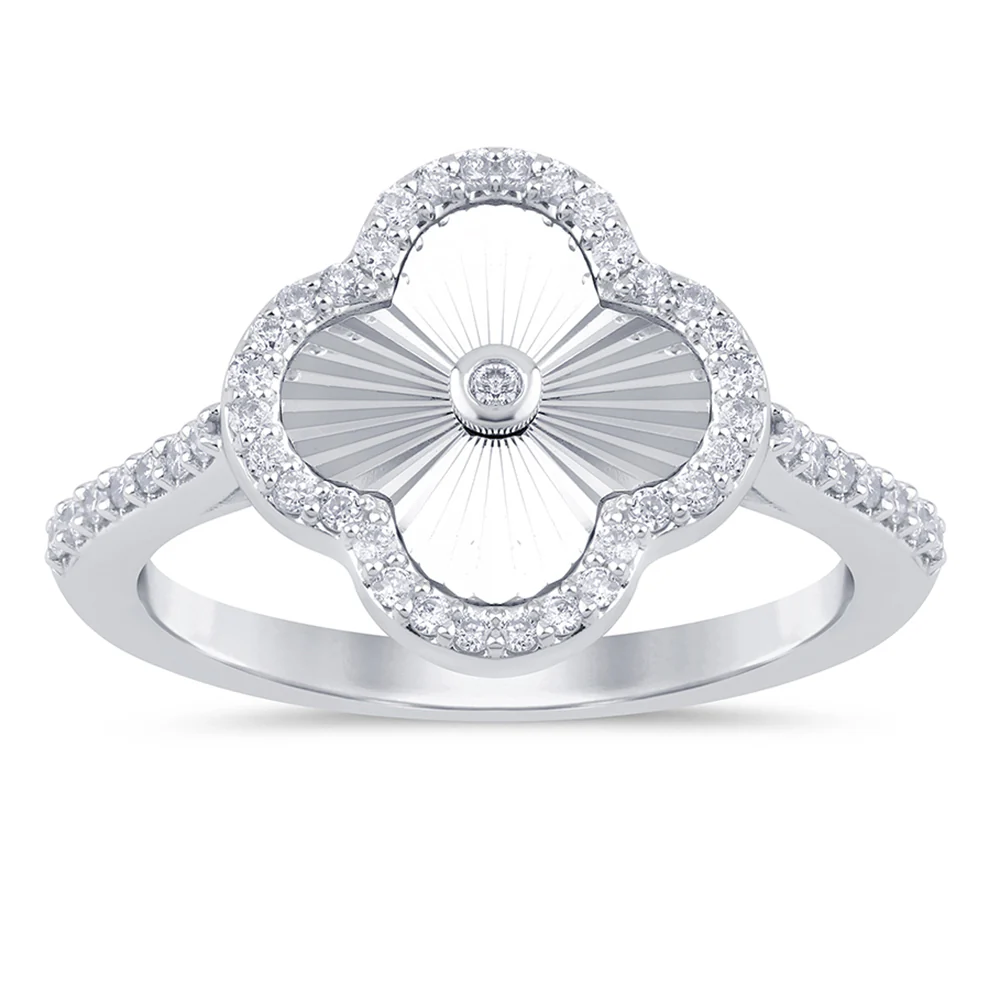 <span style="color:purple">SPECIAL!</span> .25ct G SI 14K White Gold Diamond Clover Ring Size 6.5