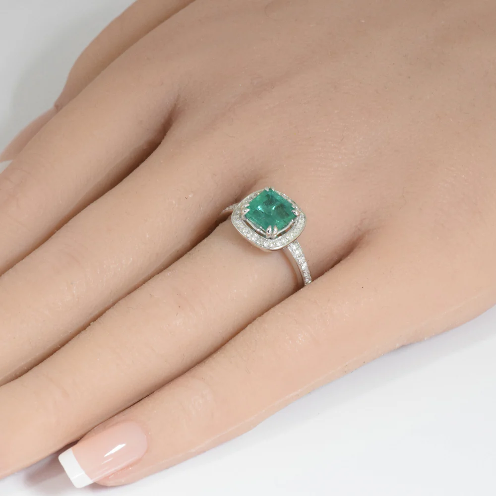 <span style="color:purple">SPECIAL!</span> 2.02ct G SI 14K White Gold Diamond & Natural Emerald Gemstone Ring  Size 6.5 - Image 2