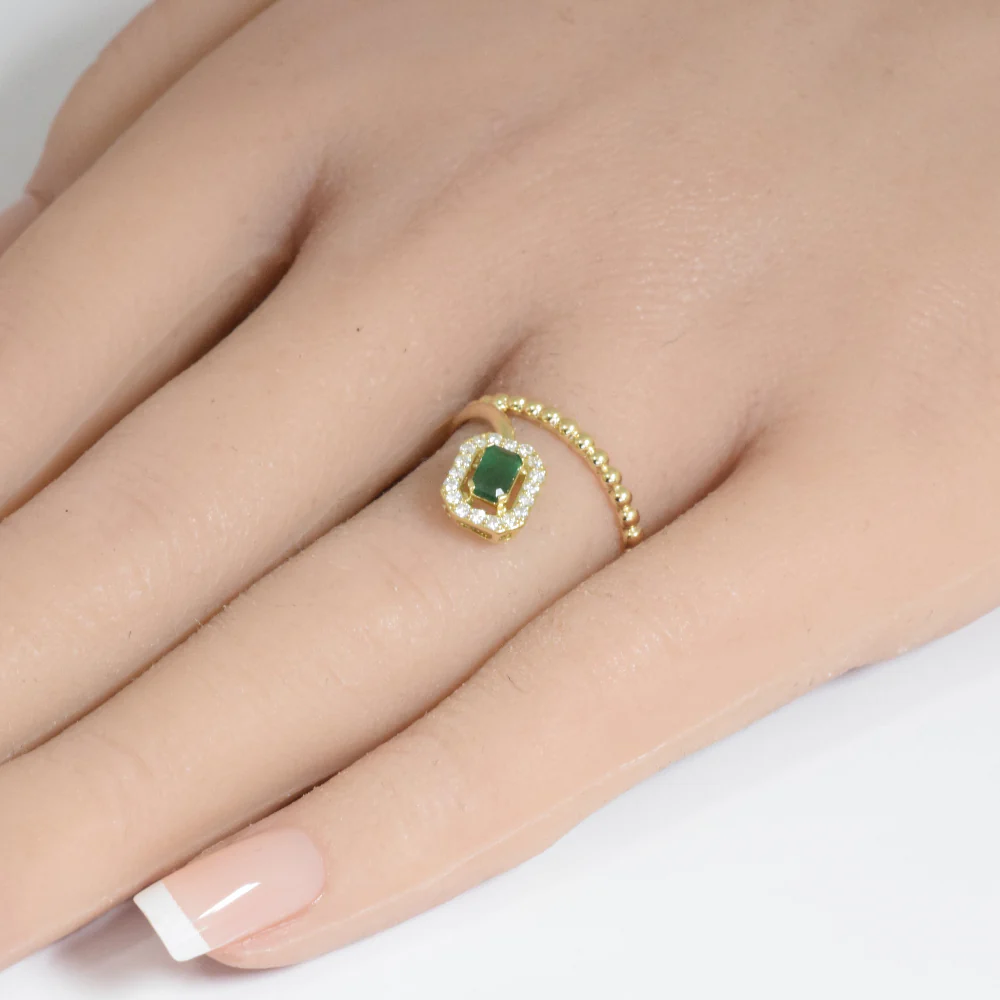 <span style="color:purple">SPECIAL!</span> .36ct G SI 14K Yellow Gold Round Diamond & Emerald Gemstone Ring Size 6.5 - Image 2