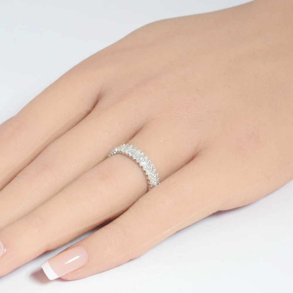<span style="color:purple">SPECIAL!</span> .90ct G SI 14K White Gold Baguette Diamond Ring Band Size 6.5 - Image 2