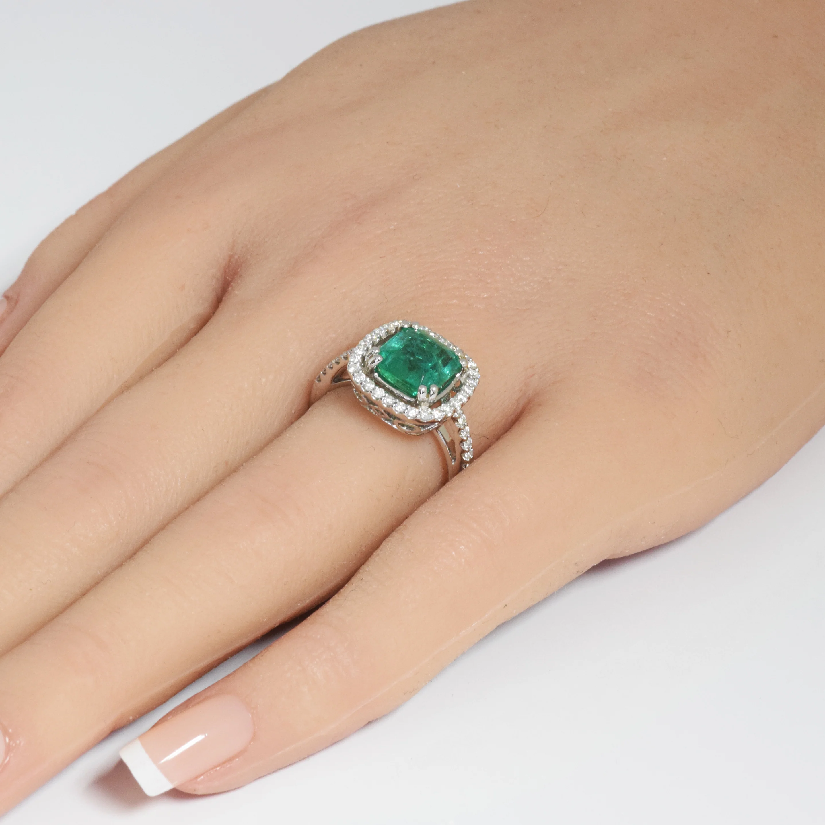 <span style="color:purple">SPECIAL!</span>2.99ct G SI 14K White Gold Emerald Gemstone & Diamond Ring Size 6.5 - Image 2