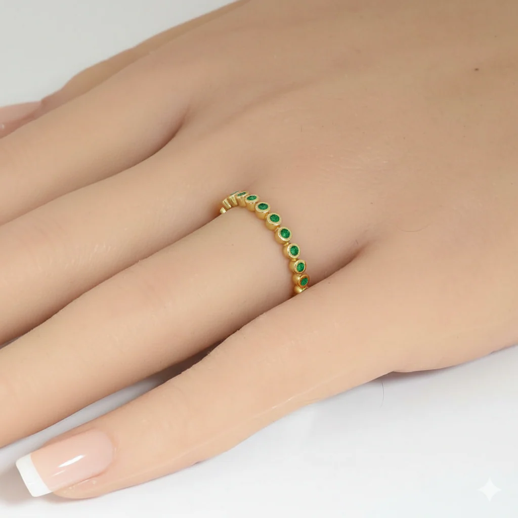 .14ct G SI 14kt Yellow Gold Emerald Gemstone Bezel Set Ring Size 6.5 - Image 2